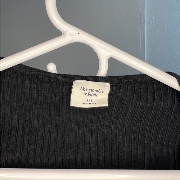 Abercrombie & Fitch Black Fitted Long Sleeve Bodysuit - Picture 3 of 3
